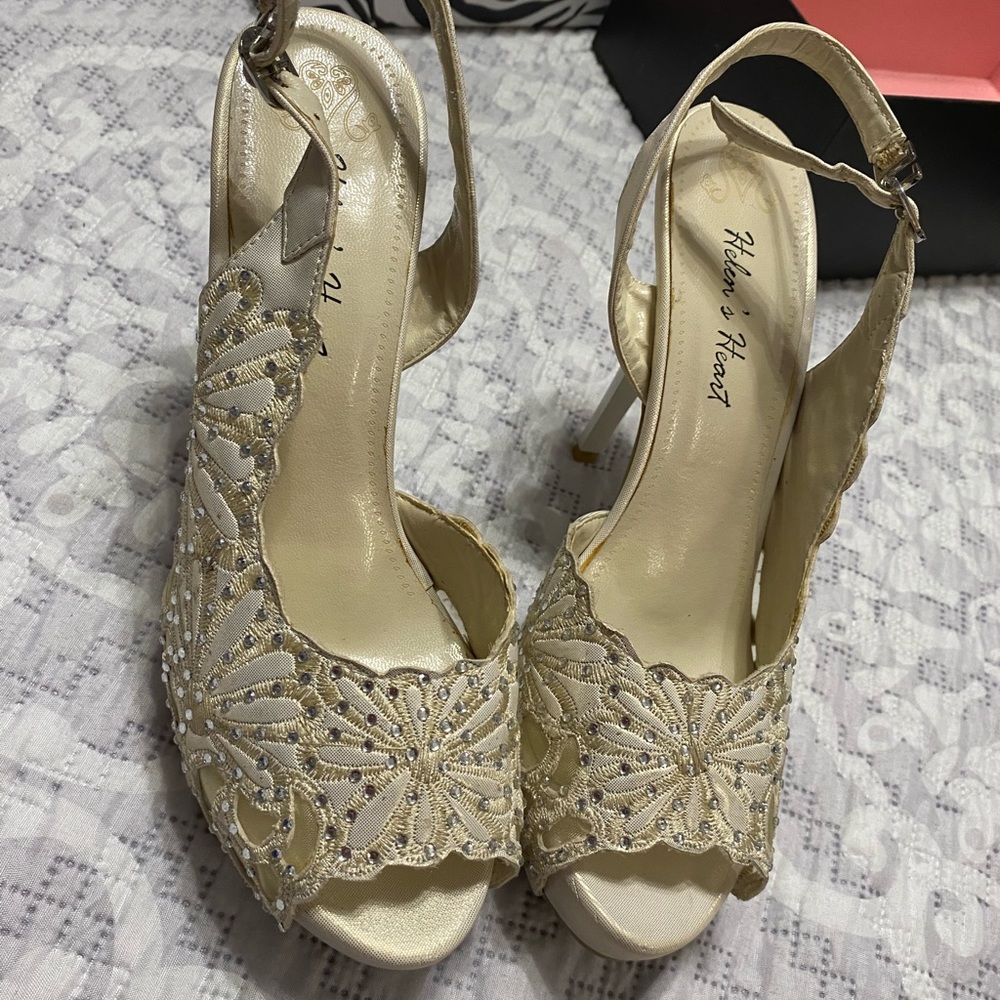 Helen Heart Peep toe platform ivory sling back